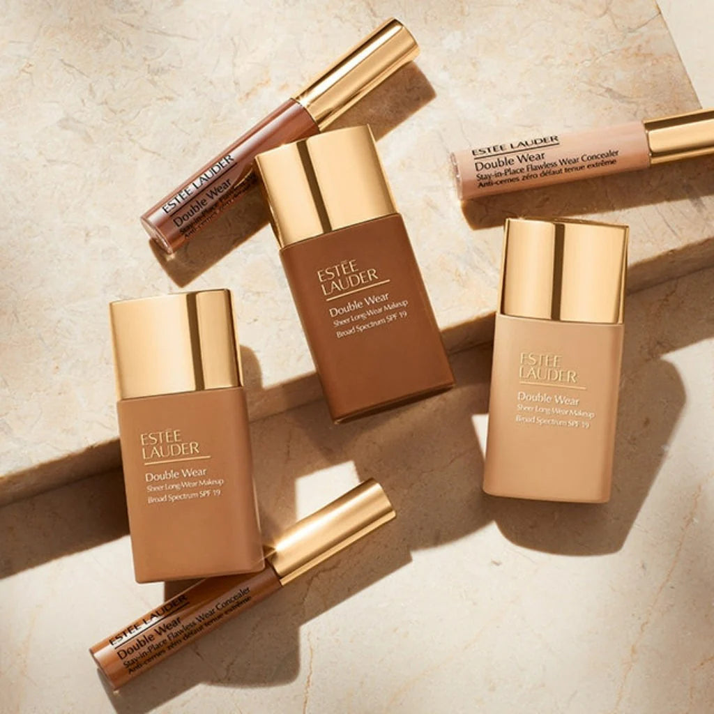 ESTĒE LAUDER Double Wear
Sheer Long-Wear Foundation SPF 19